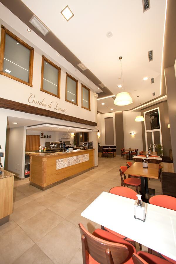 Hotel Condes De Lemos Espana Монфорте-де-Лемос Экстерьер фото
